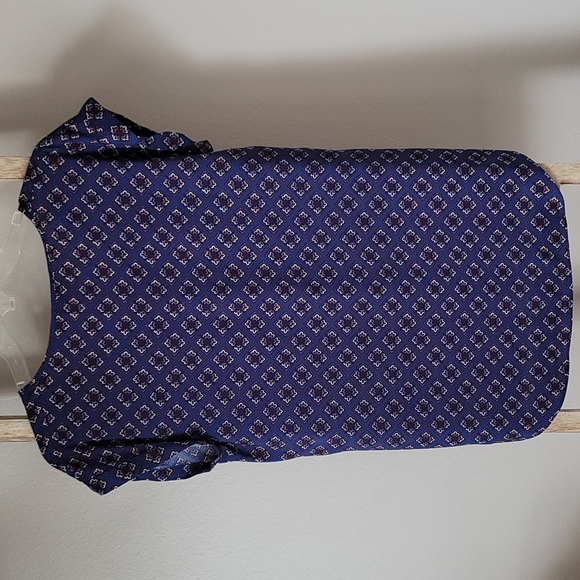 Express Blouse - Picture 2 of 3